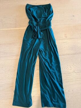 Zesica Strapless Wide-Leg Jumpsuit in Teal size small